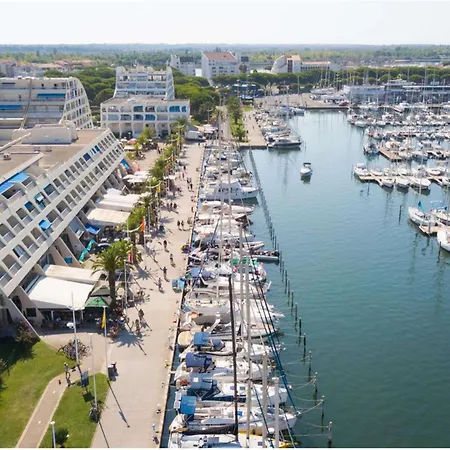 Avec Terrasse, A 550m De La Et 100m Des Commerces, Ideal 4 Pers., Animaux Acceptes - Fr-1-307-156 Daire